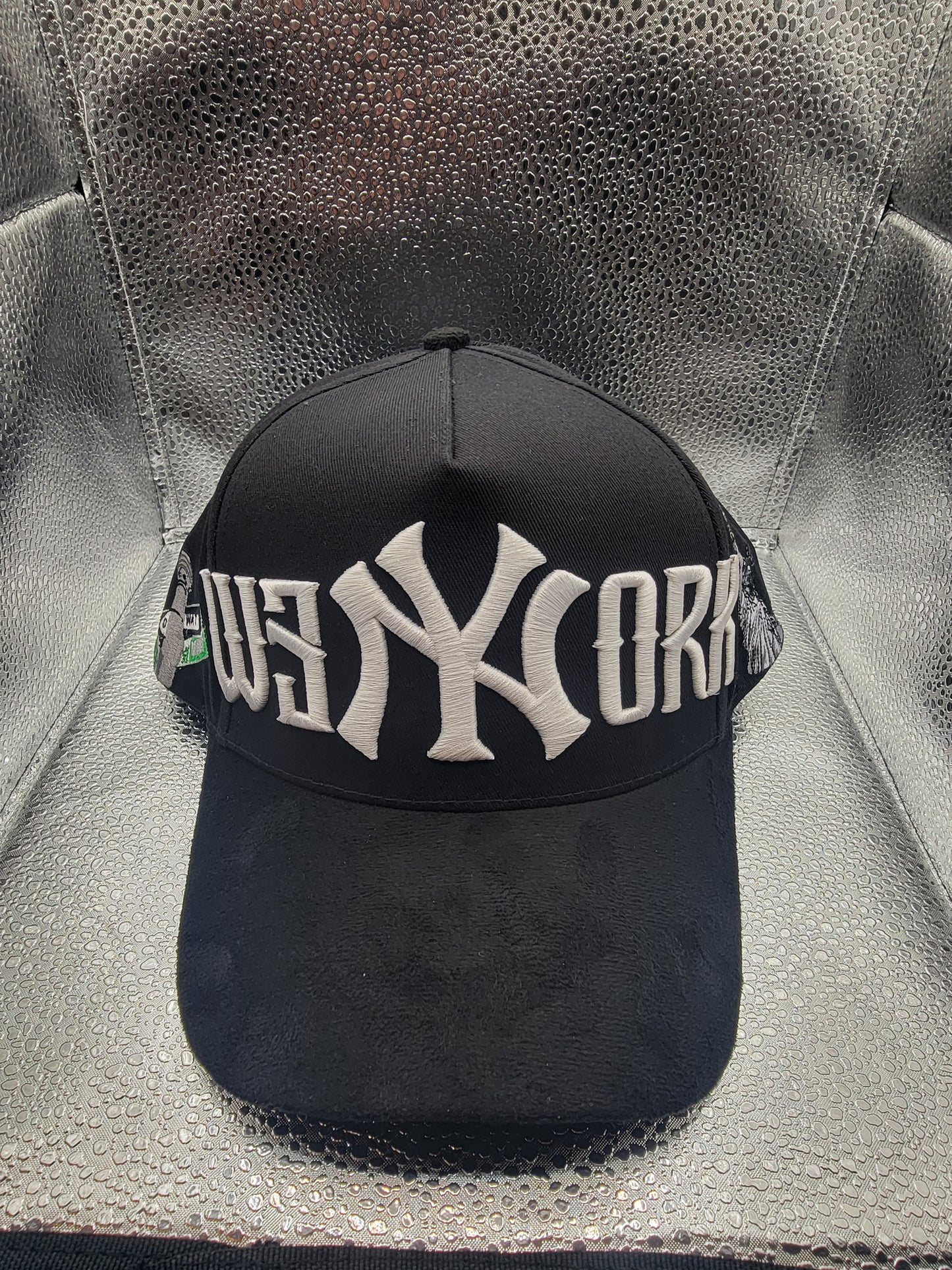 New York hat Money and Dreams